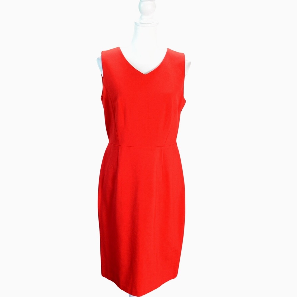Talbots 10P Petite Sheath Dress Work Classic Red V-Neck Ponte Knit Keyhole Solid